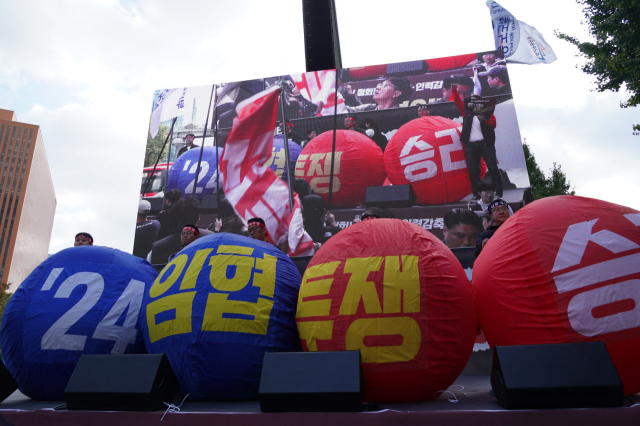 2024년 계엄령 선포와 탄핵정국에 감행된 ‘임금 정상화, 공정승진제 도입, 외주화 중단’ 12·5 파업